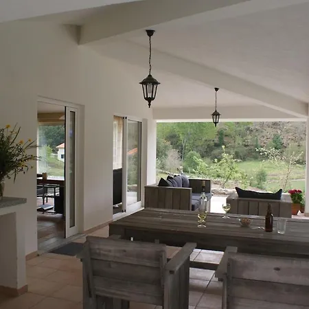 Quiet Casa On Quinta Do Retiro Casa de Férias *