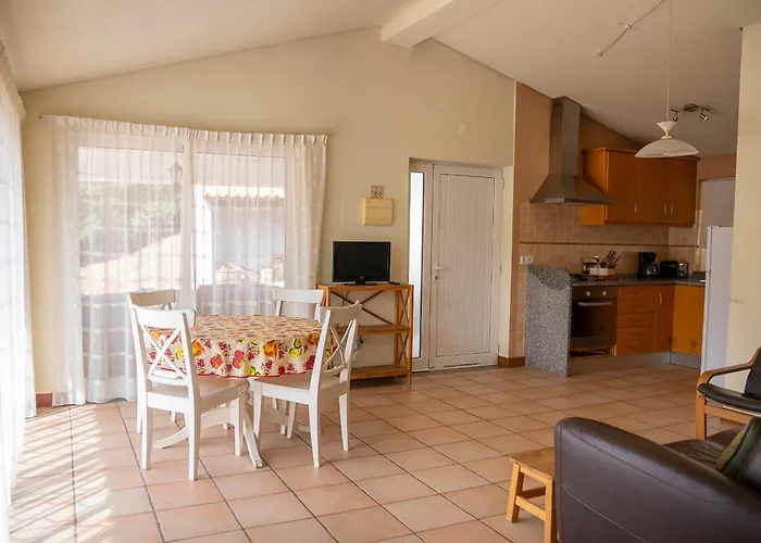 Quiet Casa On Quinta Do Retiro Covas (Coimbra)