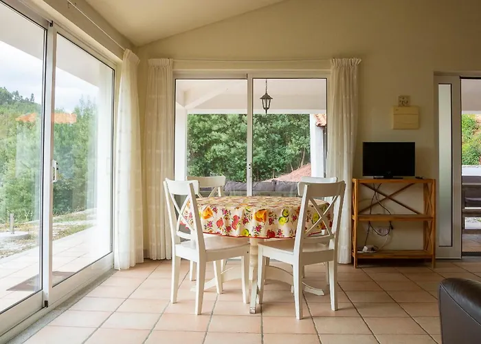 Prázdninový dům Quiet Casa On Quinta Do Retiro *